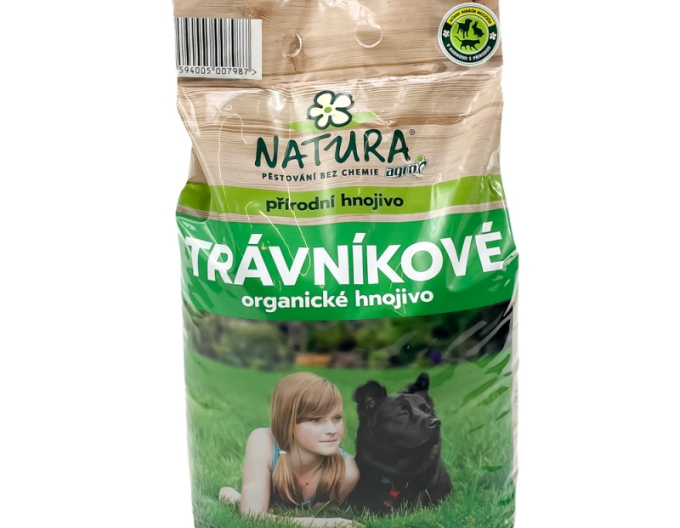 Organické hnojivo na trávník Natura 8 kg